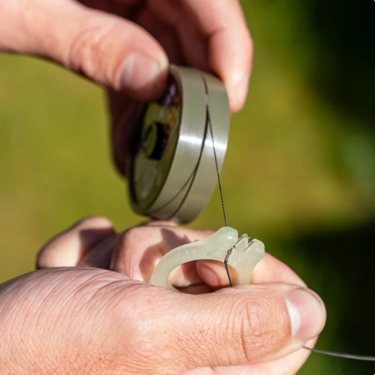 Plecionka w miękkiej otulinie | PB Products | Jelly Wire 25lb Loaded Camo LTD 20m