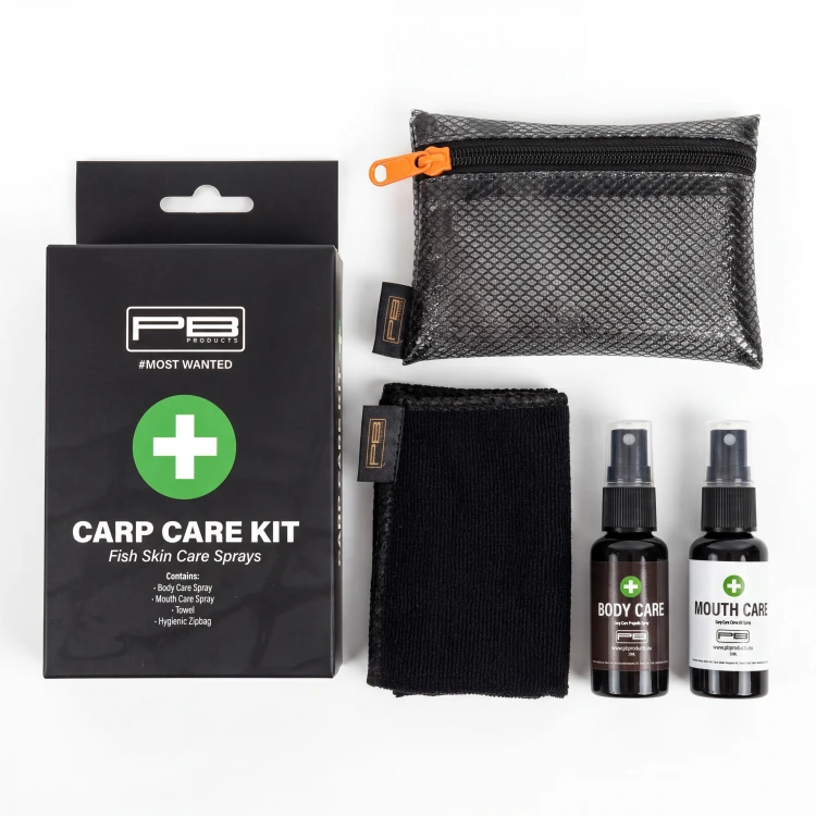 Zestaw do odkażania | PB Products | Carp Care Kit - 2 x30ml Sprays incl Towel - in Zipbag