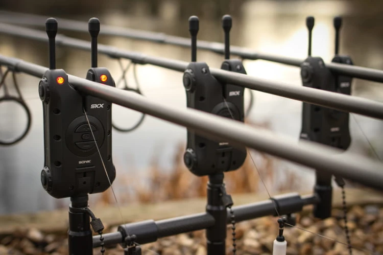 Sygnalizatory brań, zestaw z lampką SONIK SKX 3+1 ALARM + BIVVY LAMP