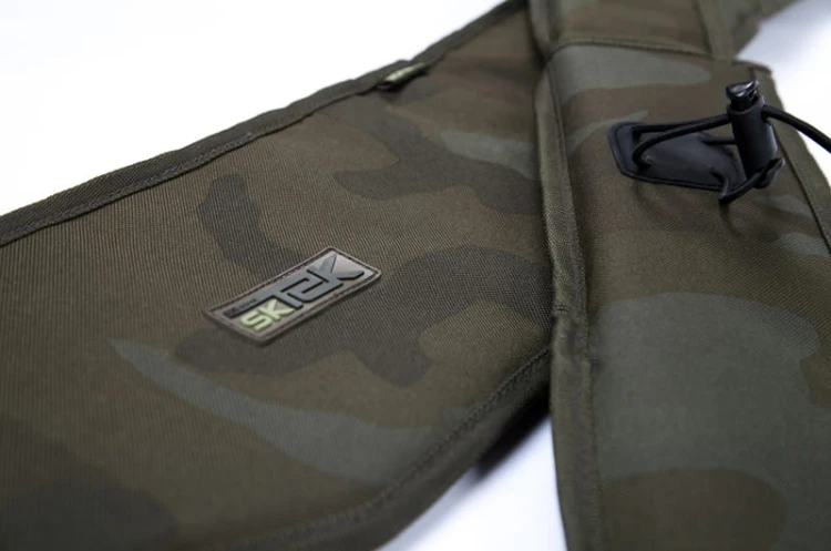 Pokrowiec na wędki karpiowe SONIK SK-TEK 9'-10' ADAPTA-SLEEVE