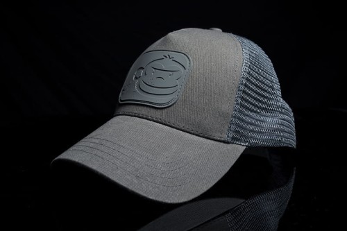 Czapka z daszkiem, tył siatkowy, szara RidgeMonkey APEarel Dropback Pastel Trucker Cap Grey