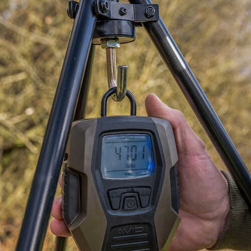 Stojak do ważenia AVID LOK DOWN WEIGH TRIPOD