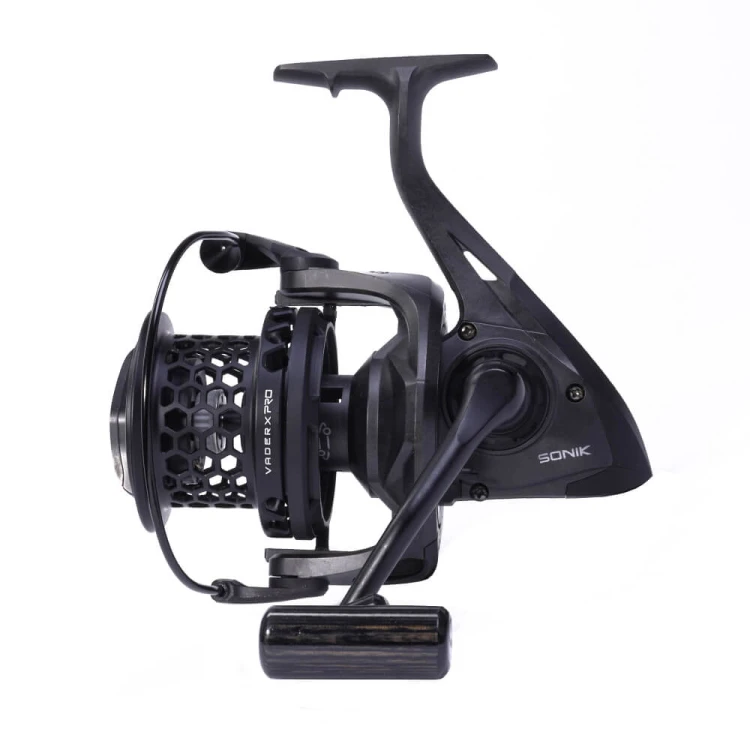 BC0017-Kołowrotek karpiowy SONIK VADERX PRO CARBON 10000