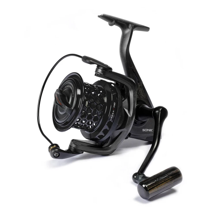 Kołowrotek karpiowy SONIK VADERX PRO CARBON 10000
