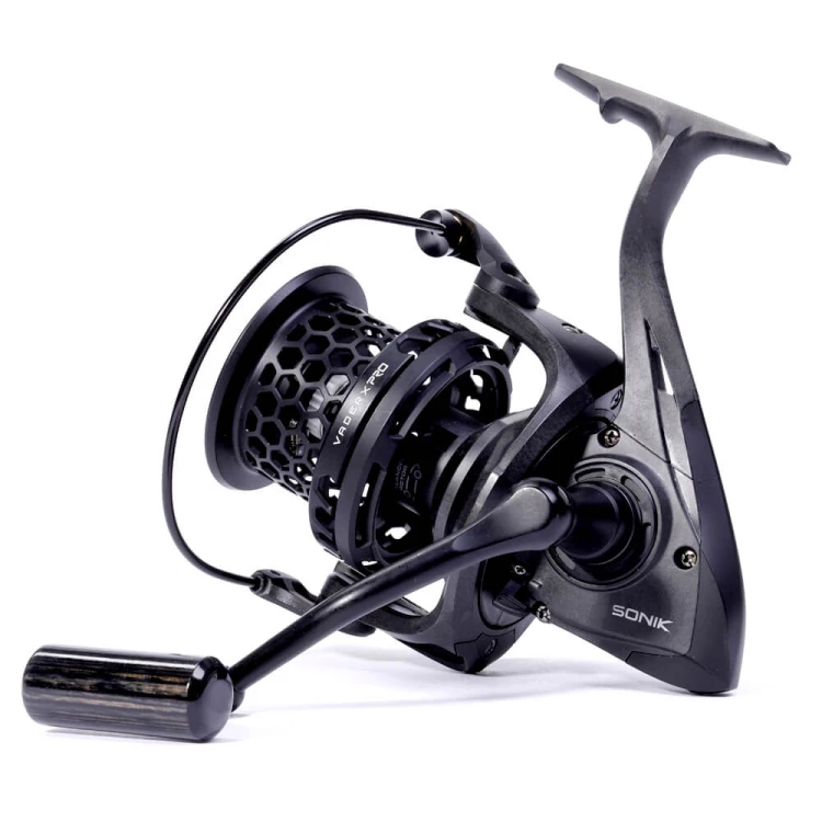 Kołowrotek karpiowy SONIK VADERX PRO CARBON 10000