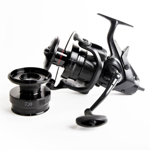 Kołowrotek karpiowy DAIWA 22 Emblem BR 10000